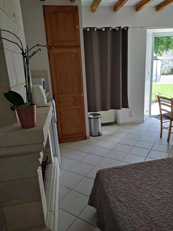 Chambre La Loire La Dagueniere Esterno foto